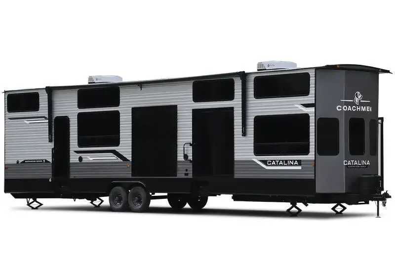 Coachmen Catalina Destination 40BHTS exterior