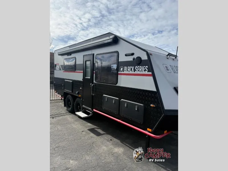 2022 Black Series Camper Black Series Camper Used   HQ19 - Photo 3