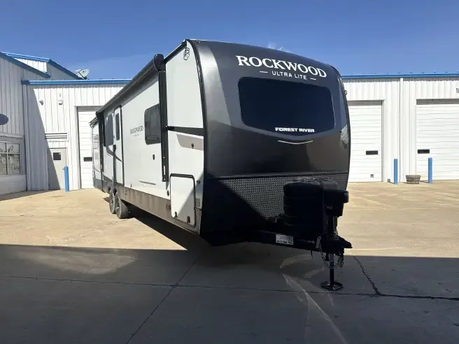 2026 Forest River Rockwood Ultra Lite 2908SRL - Photo 2