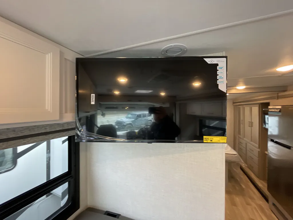 2026 Thor Motor Coach Windsport 29L, Photos photo 17