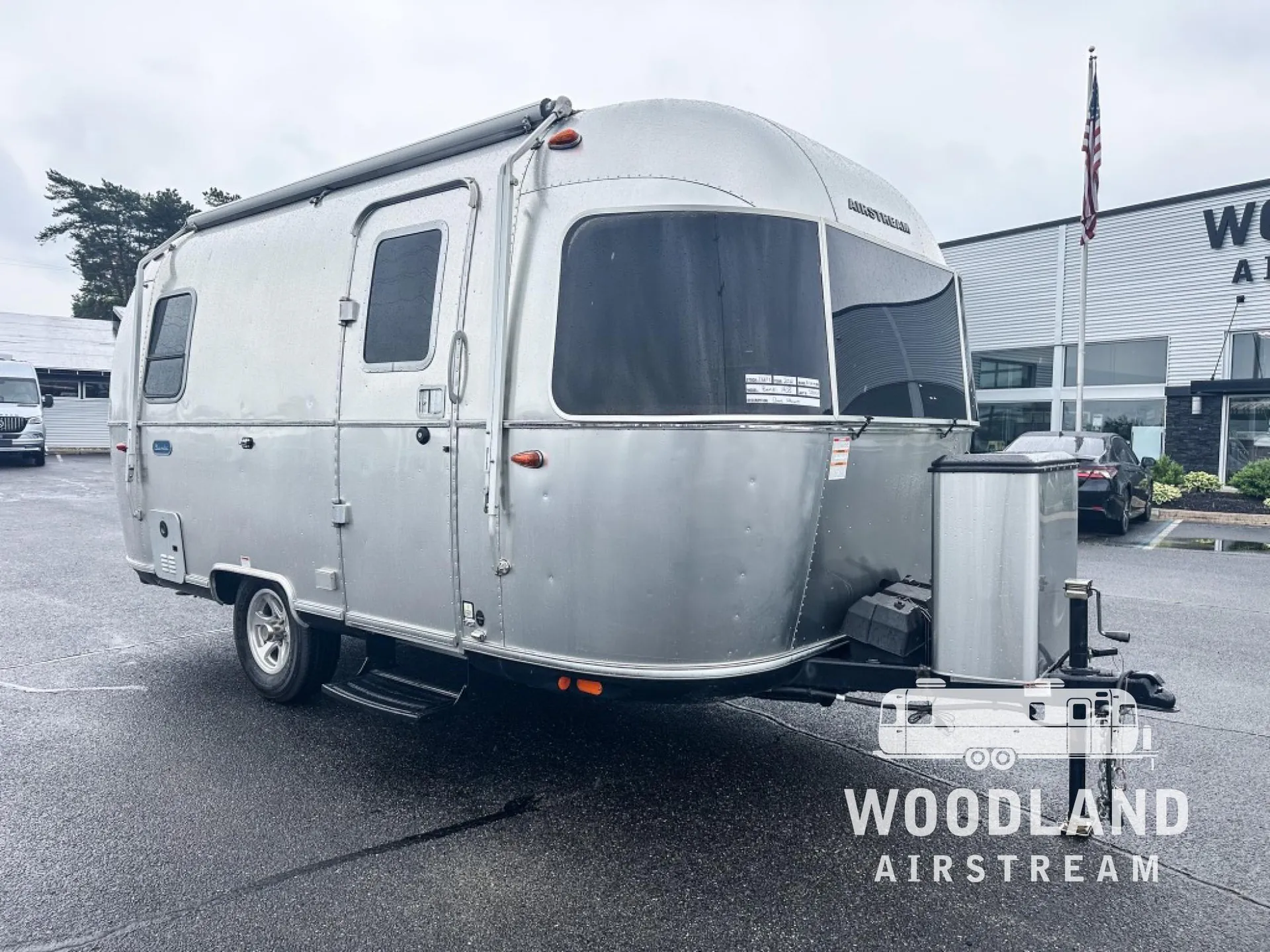2021 Airstream Bambi 19CB - Photo 2
