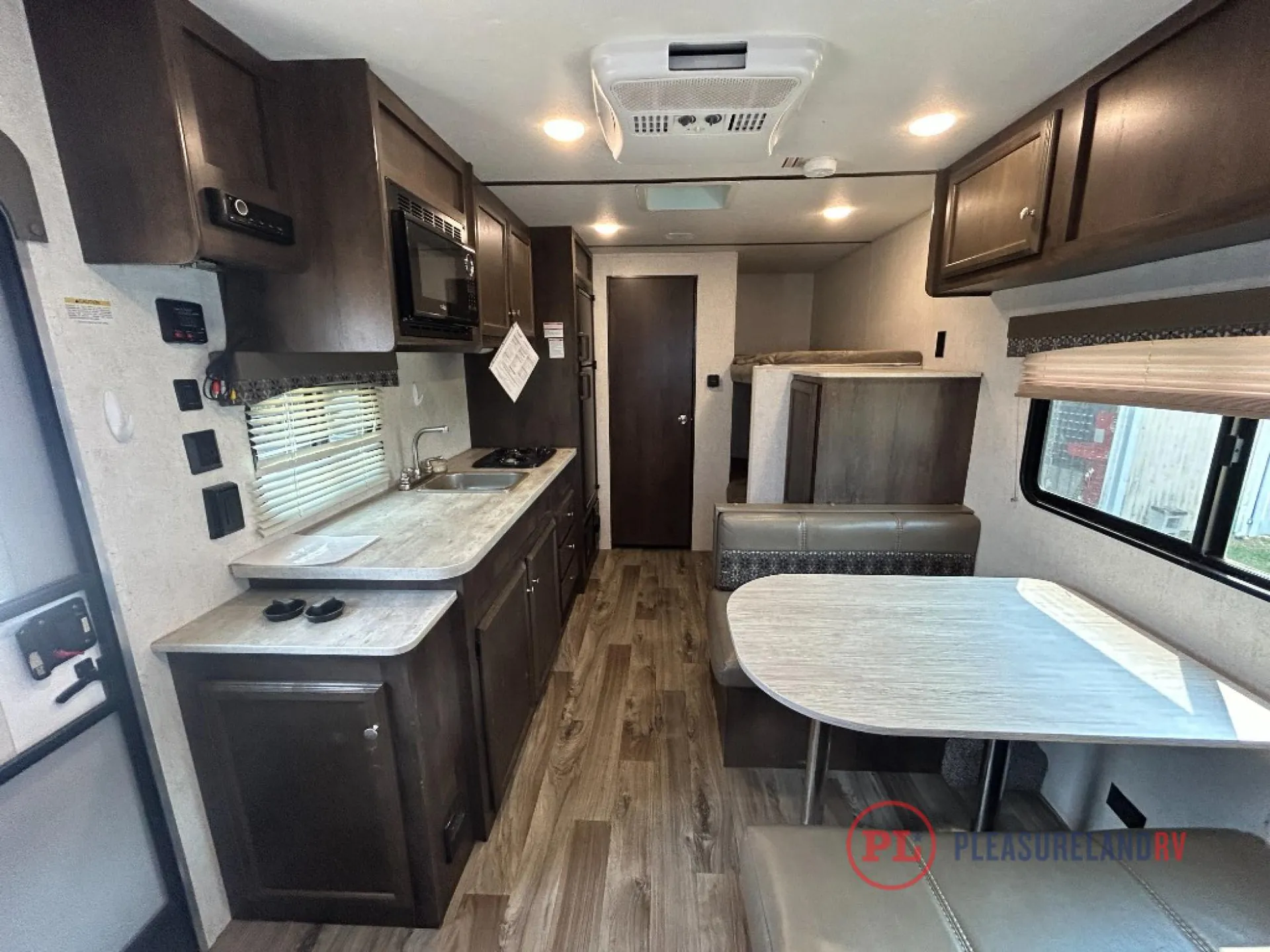 2018 Starcraft Autumn Ridge Outfitter 20BH - Photo 4