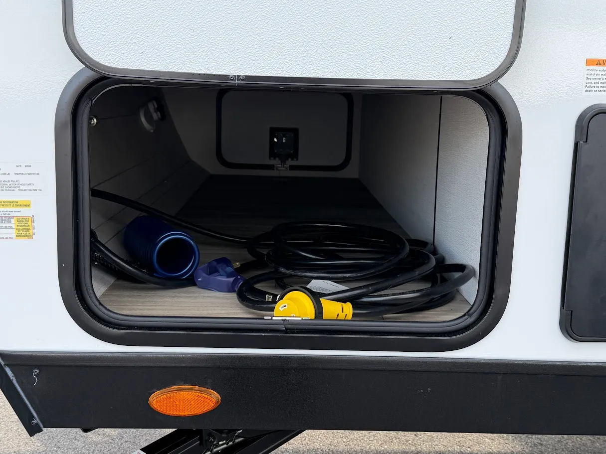 2026 Venture RV SportTrek Stinger STS181VRK - Photo 4
