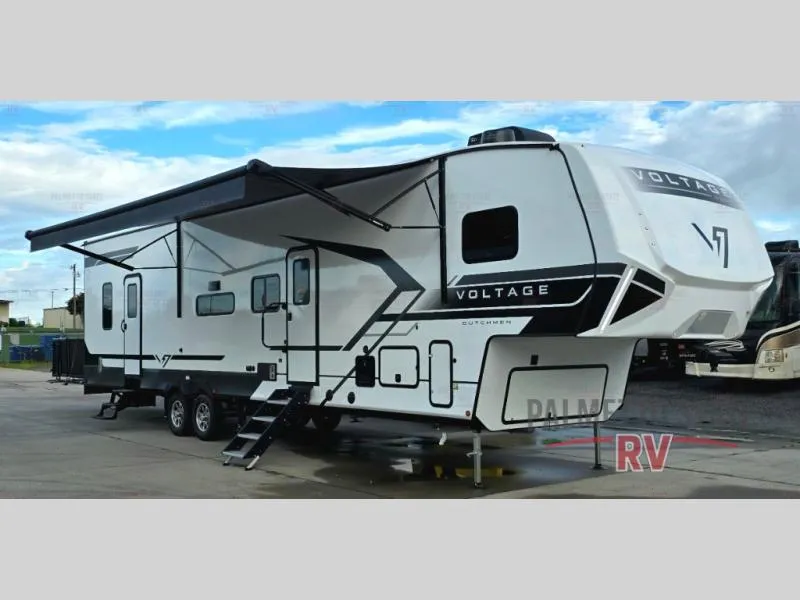 2026 Dutchmen RV Voltage V-Series 3800 - Photo 2