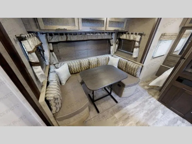 2018 Forest River RV Surveyor 243RBS - Photo 3