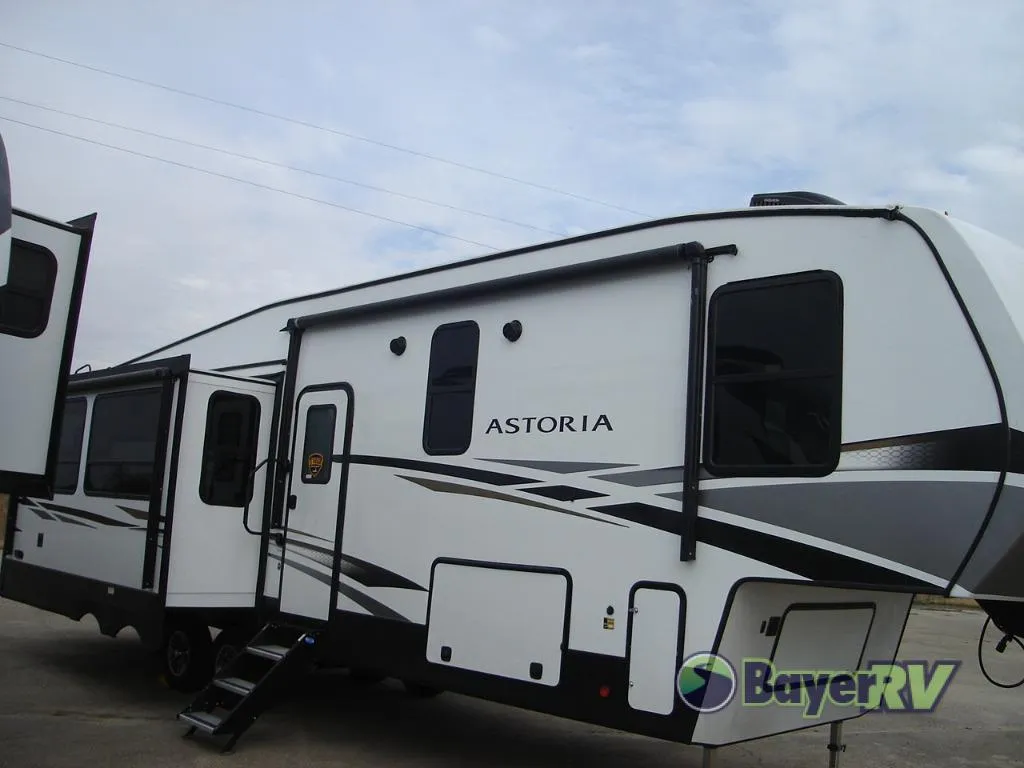 2022 Dutchmen Astoria Platinum 3173RLP - Photo 2