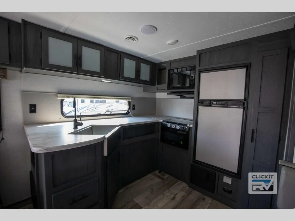 2022 Dutchmen Aspen Trail 2880RKS, Photos photo 11
