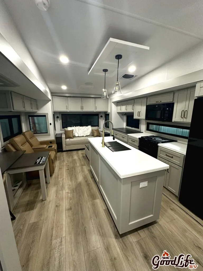 2026 Brinkley Model Z 3600, Photos photo 53