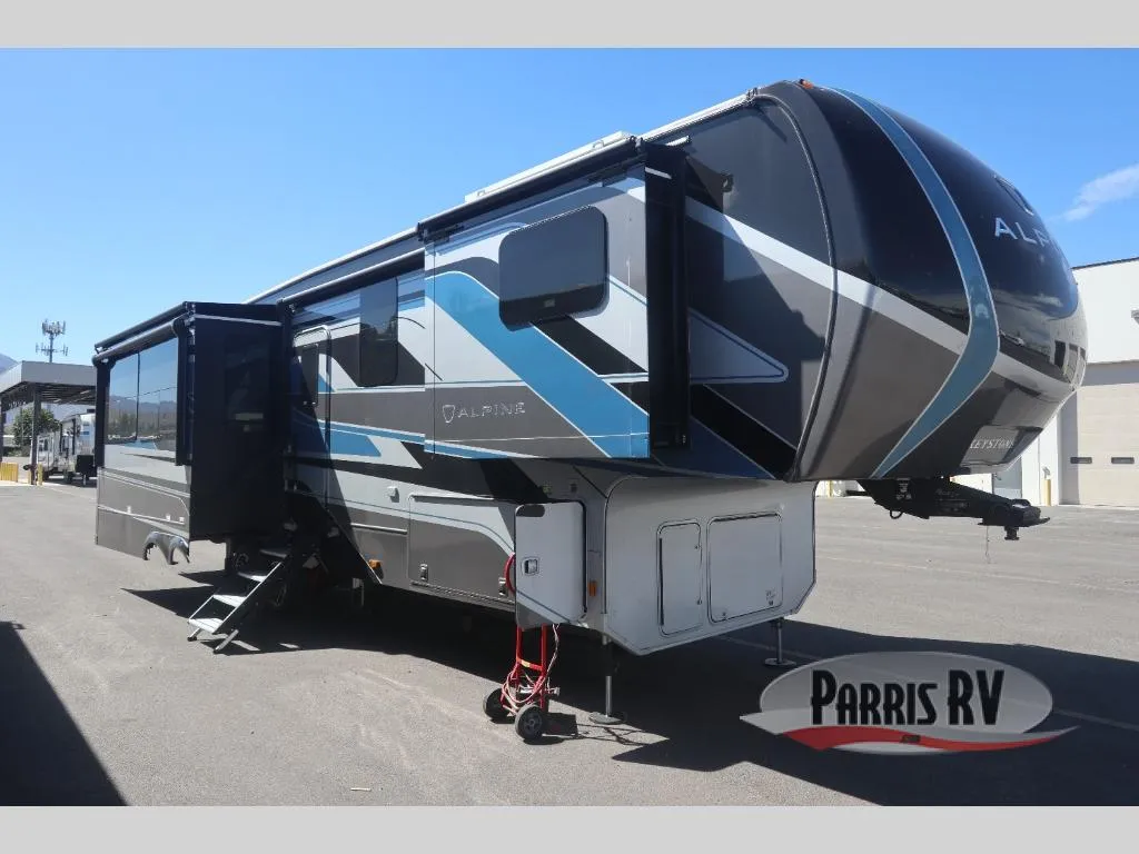2026 Keystone Alpine 3303CK - Photo 2