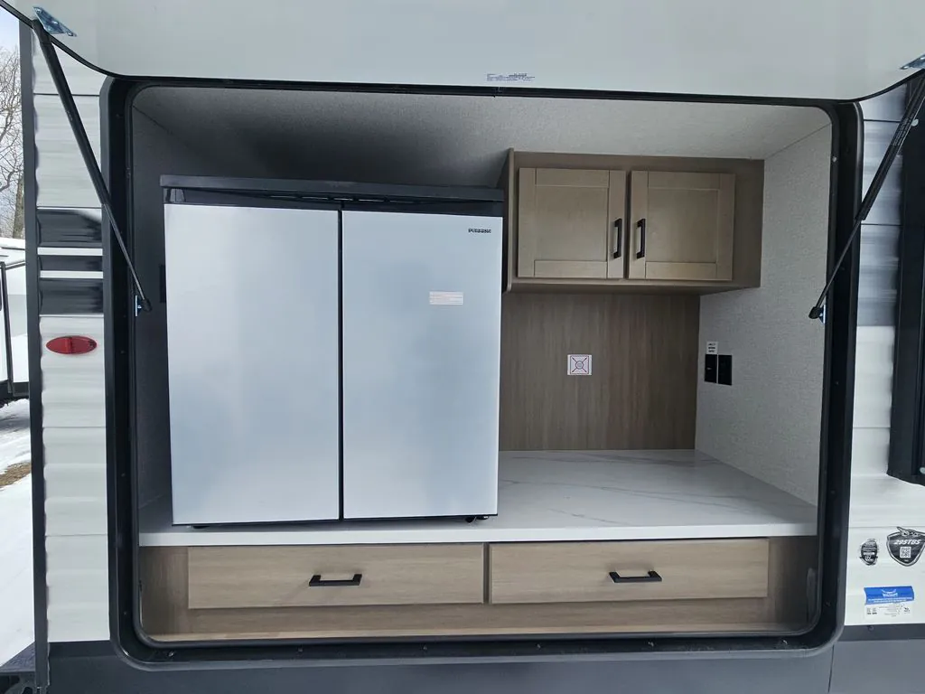 2026 Jayco Jay Flight 295TBS - Photo 3