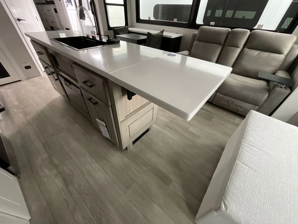 2026 Jayco Pinnacle 36FBTS, Photos photo 51