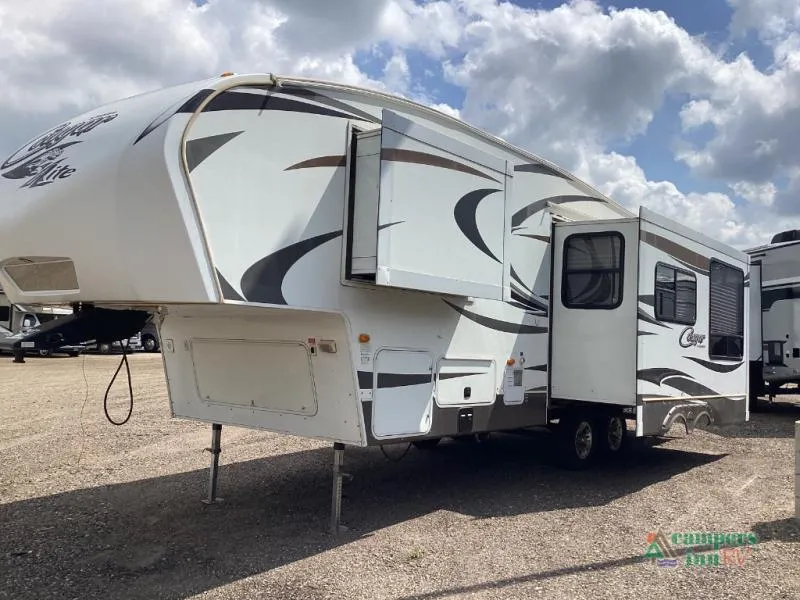 2013 Keystone RV Cougar X-Lite 27RKS - Photo 2