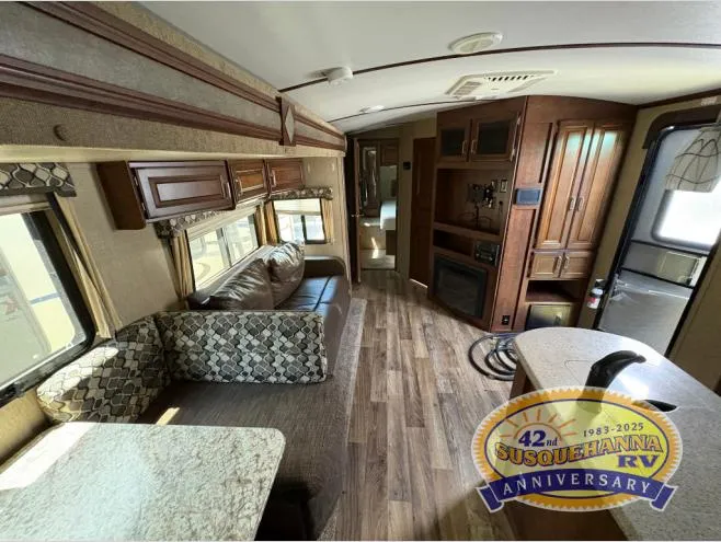 2017 Keystone Outback 322BH - Photo 2