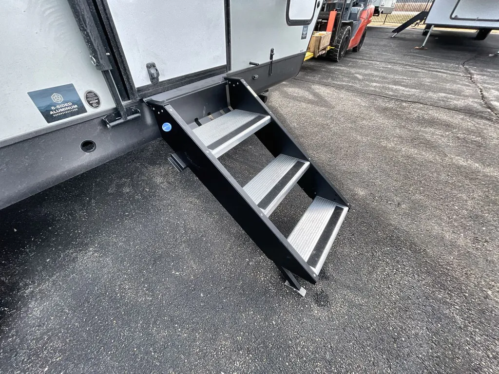 2026 Forest River Flagstaff Micro Lite 25FKB, Photos photo 12
