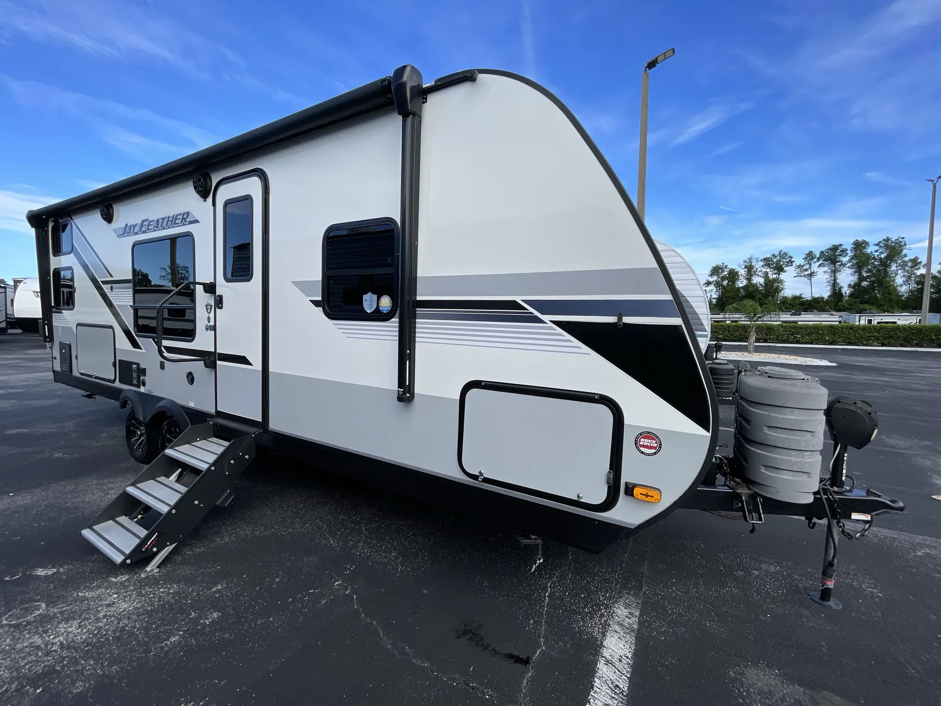 2024 Jayco Jay Feather 24BH dealer photo 1 from Camping World