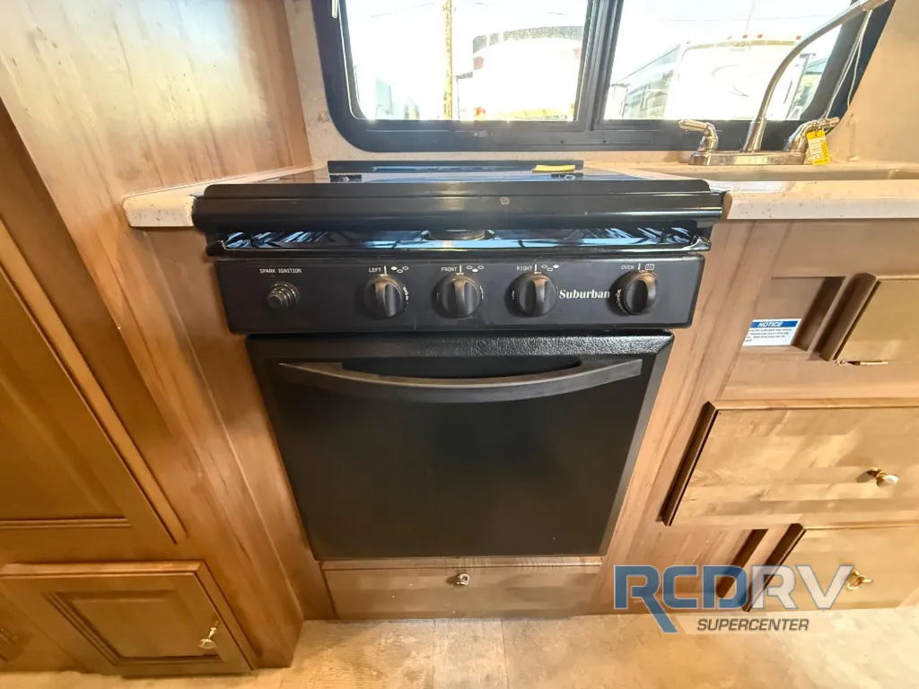 2018 Forest River Flagstaff Micro Lite 23LB, Photos photo 9