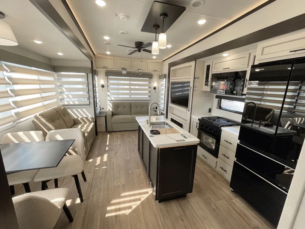 2027 Forest River Sabre 36FLX - Photo 3