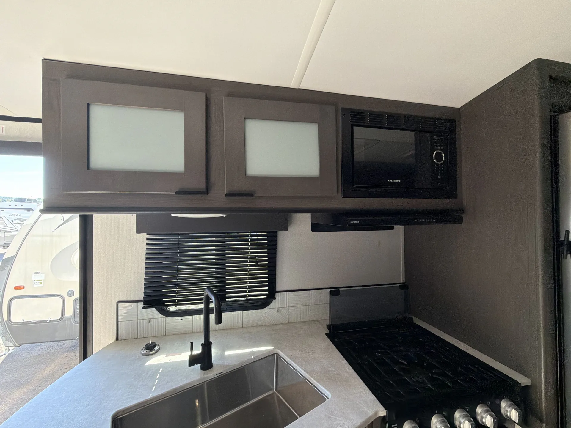 2021 Cruiser RV MPG 2800QB — living area main