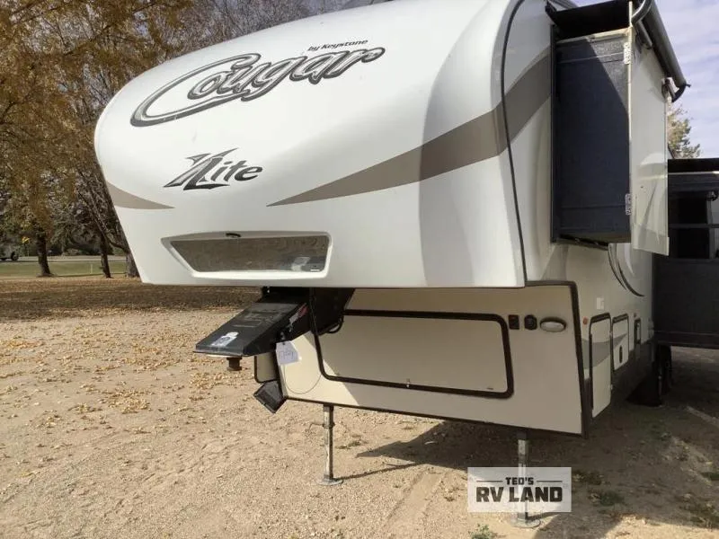 2017 Keystone Cougar X-Lite 29RLI - Photo 3