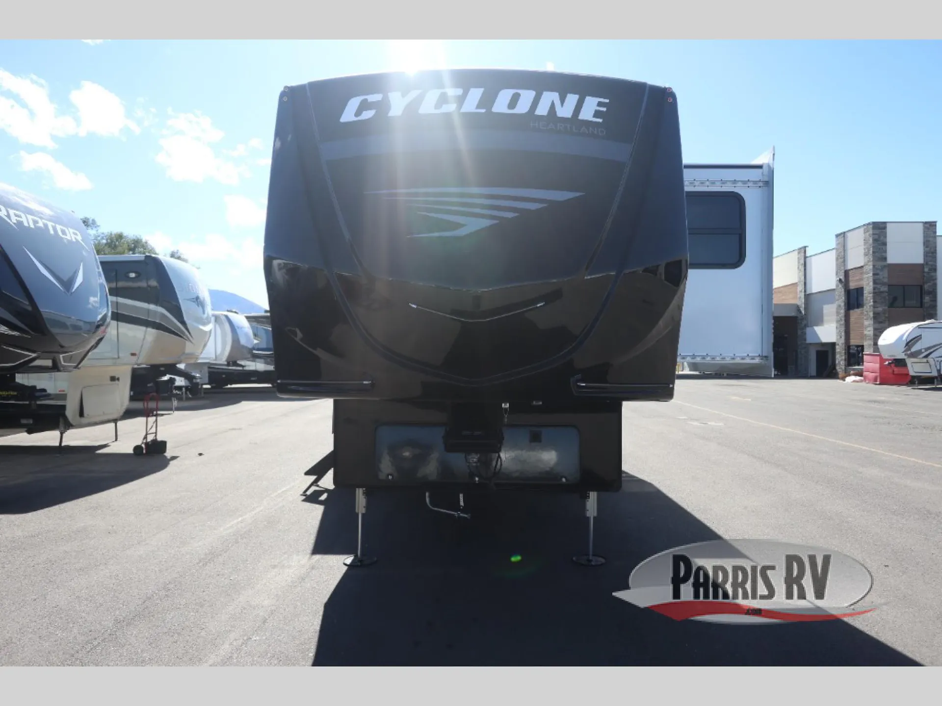 2026 Heartland Cyclone 3914 - Photo 3