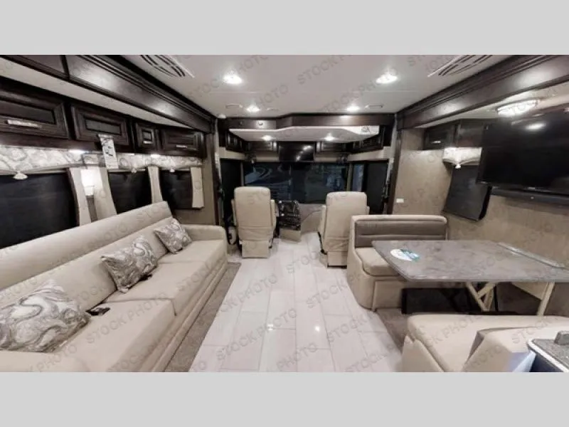 2019 Forest River Berkshire XL 37A - Photo 4