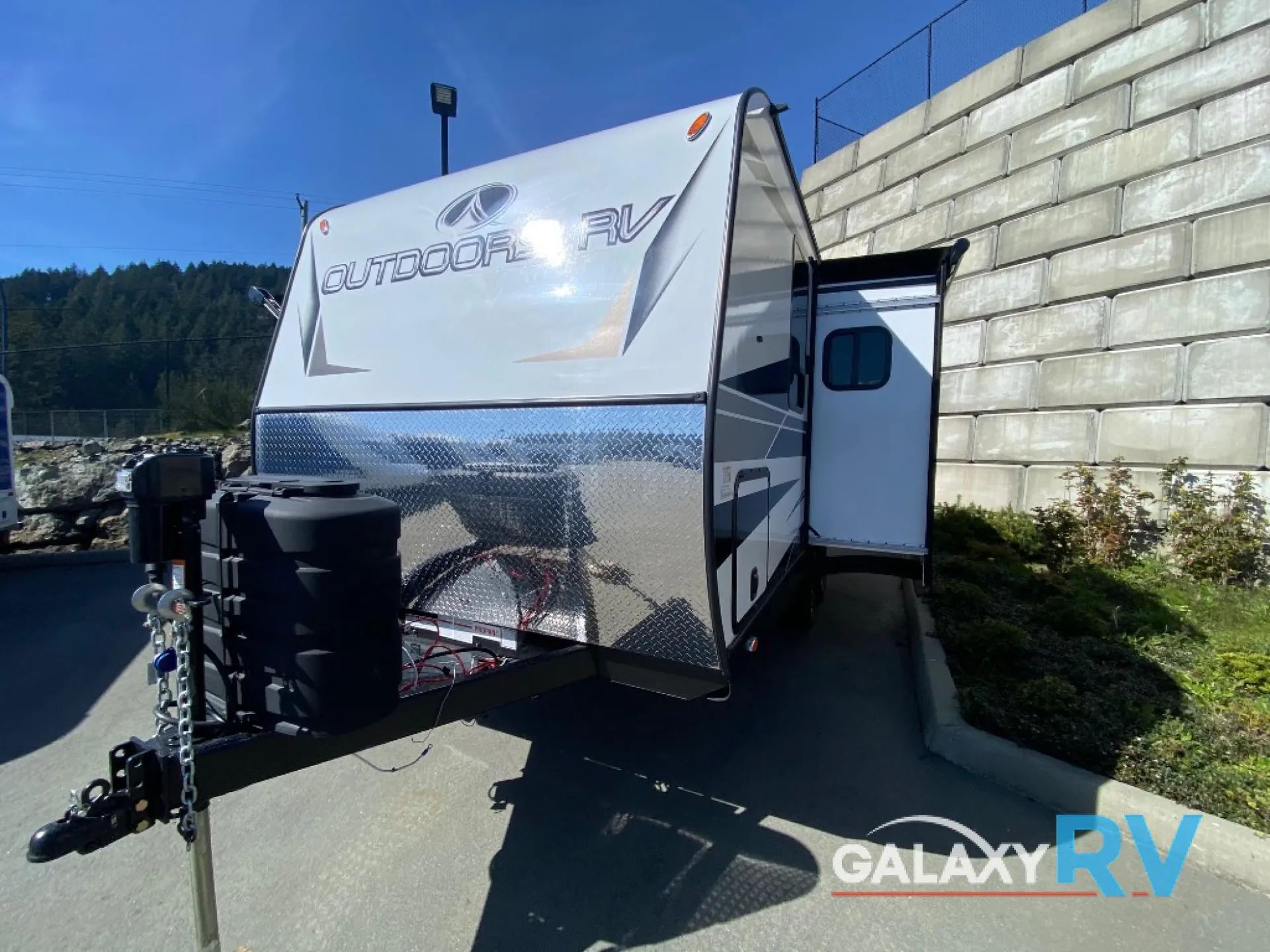 2026 Outdoors RV Creek Side Titanium Series 17CE - Photo 2