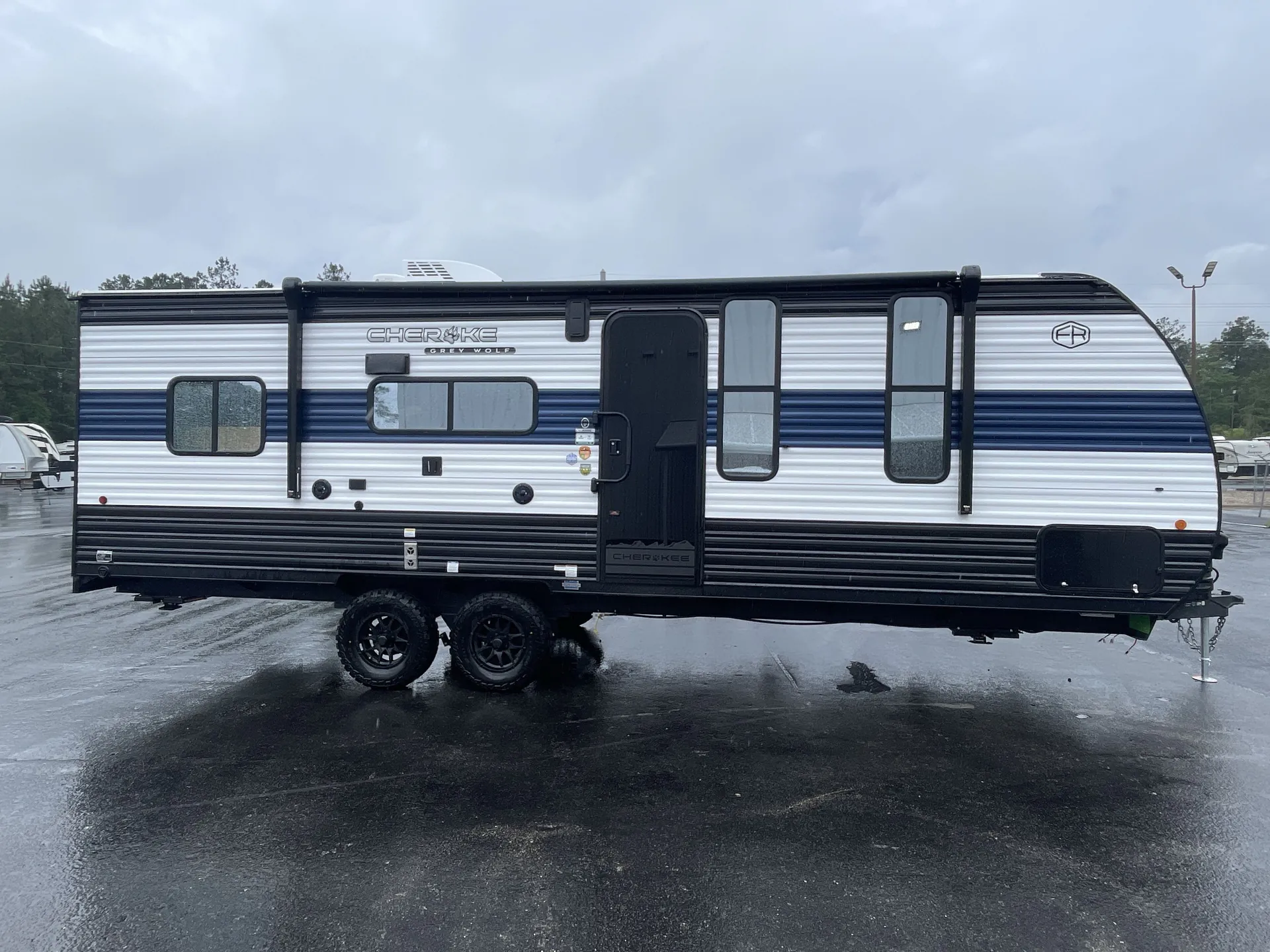 2026 Forest River Cherokee Grey Wolf 22RR — campside