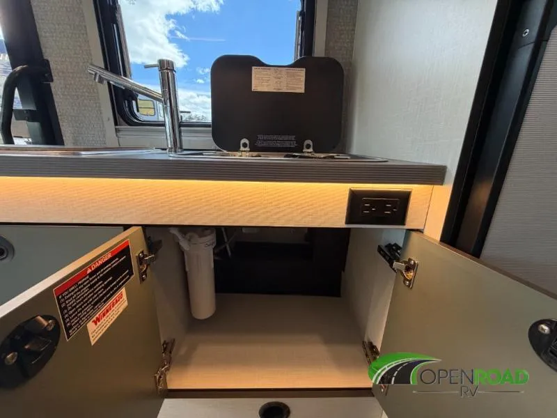 2027 Winnebago EKKO 22A - Photo 4