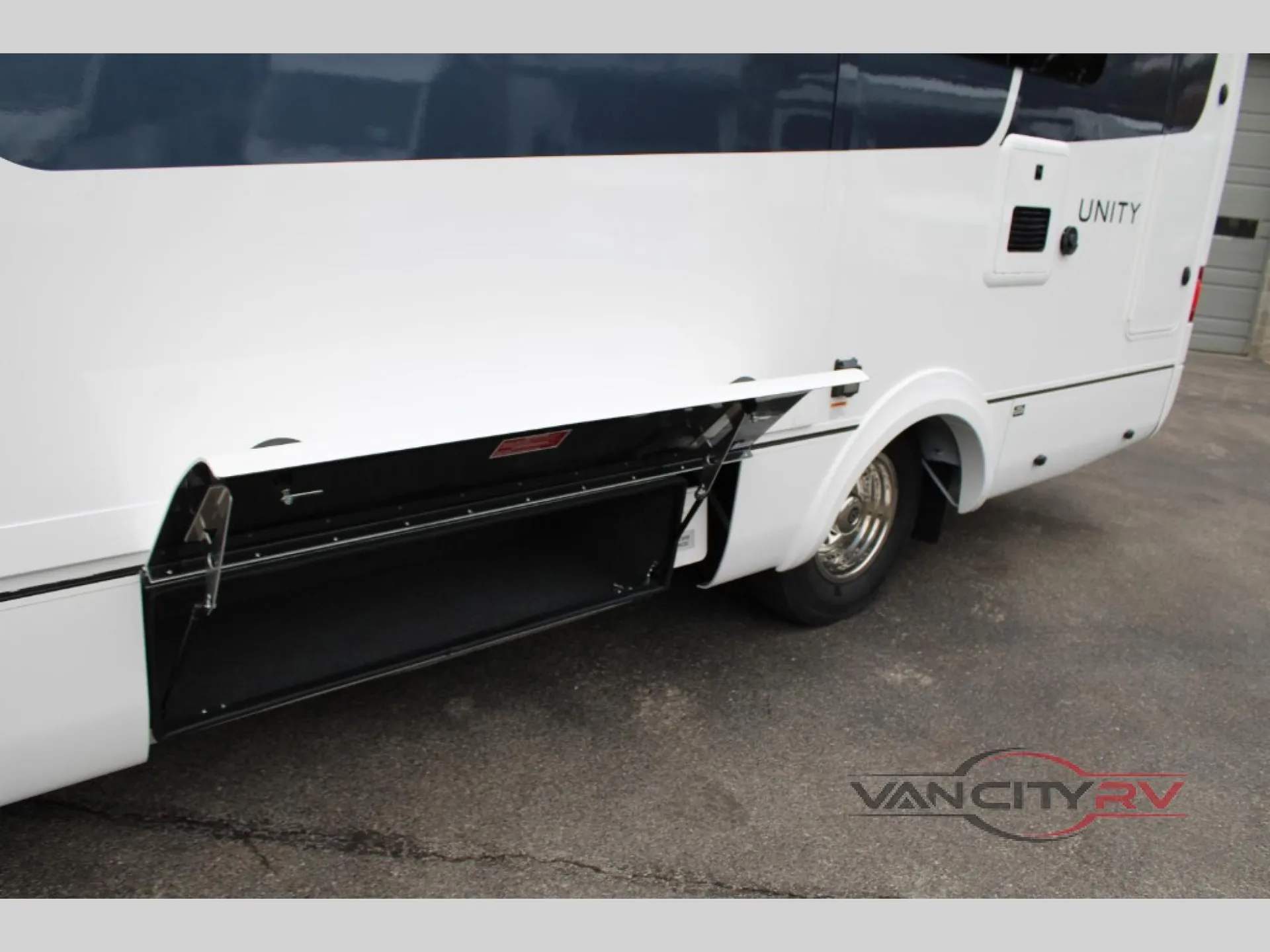 2025 Leisure Travel Unity U24MBL - Photo 4