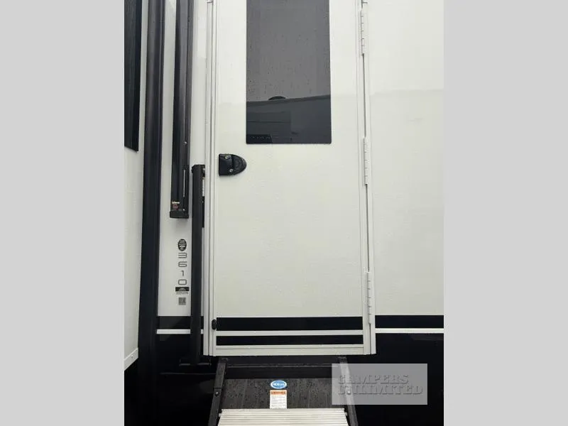 2026 Brinkley Model Z 3610 - Photo 4