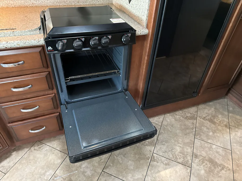 2016 Newmar Bay Star 3518, Photos photo 24