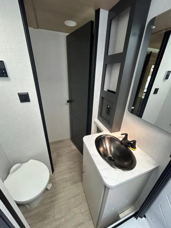 2027 Forest River Vibe 2900KB, Photos photo 24