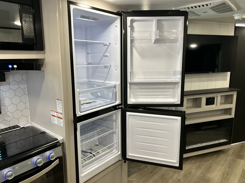 2026 Jayco Jay Feather 26FK, Photos photo 9