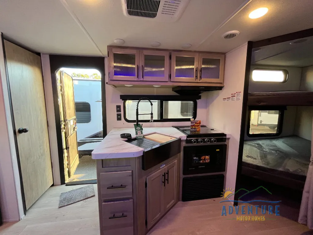 2026 Forest River Cherokee Grey Wolf 23MS, Photos photo 10