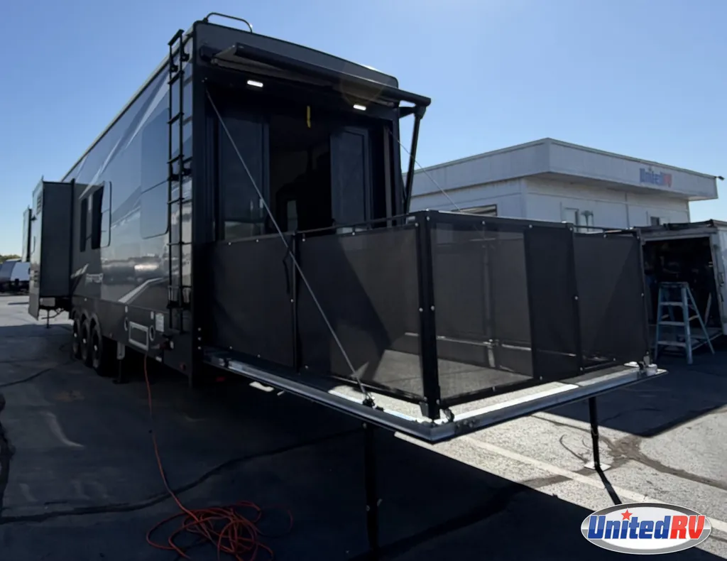 2020 Keystone Raptor 415, Photos photo 18