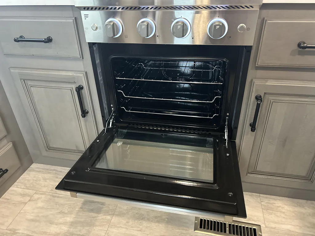 2023 Keystone Montana 3901RK, Photos photo 11