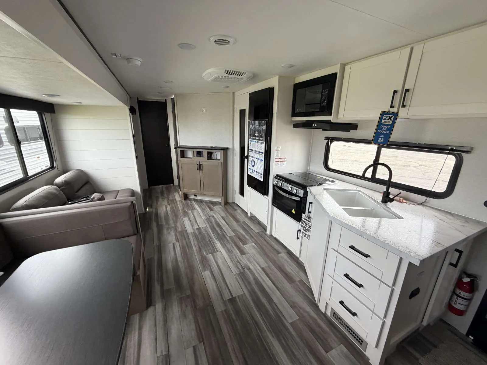 2026 Jayco Jay Flight SLX 295TBS - Photo 4