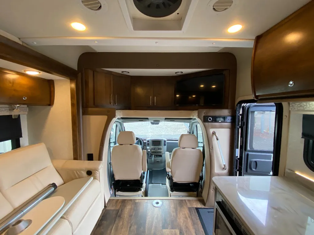 2019 Tiffin Wayfarer 24 TW, Photos photo 40