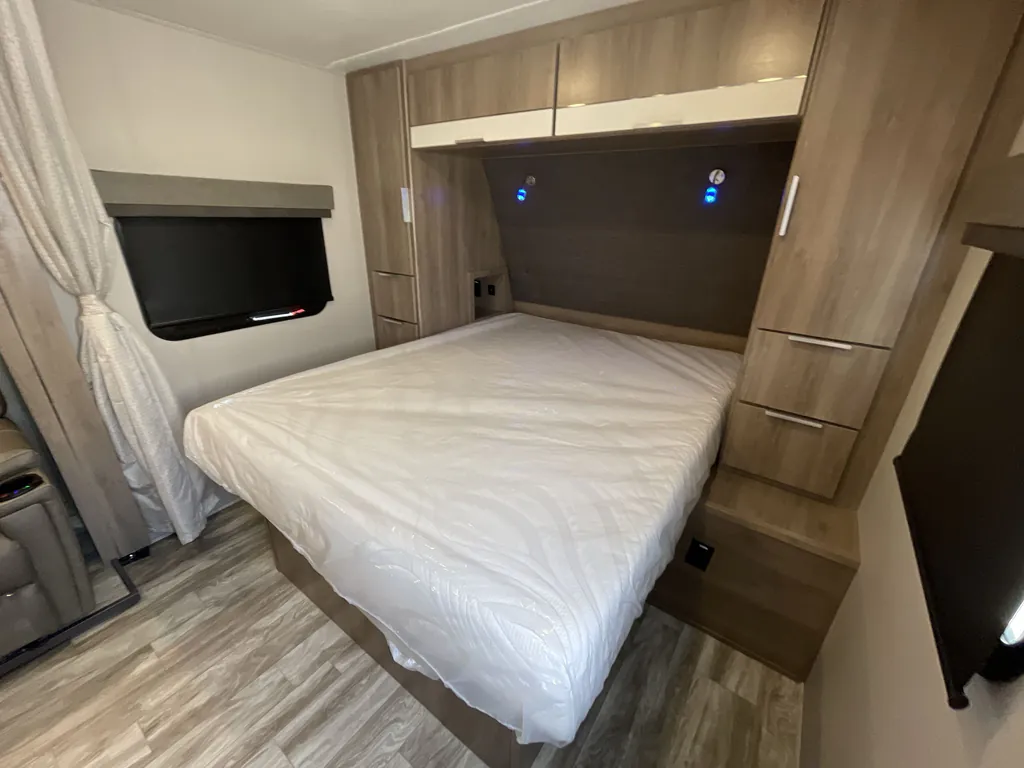 2021 Grand Design Imagine XLS 22MLE, Photos photo 18