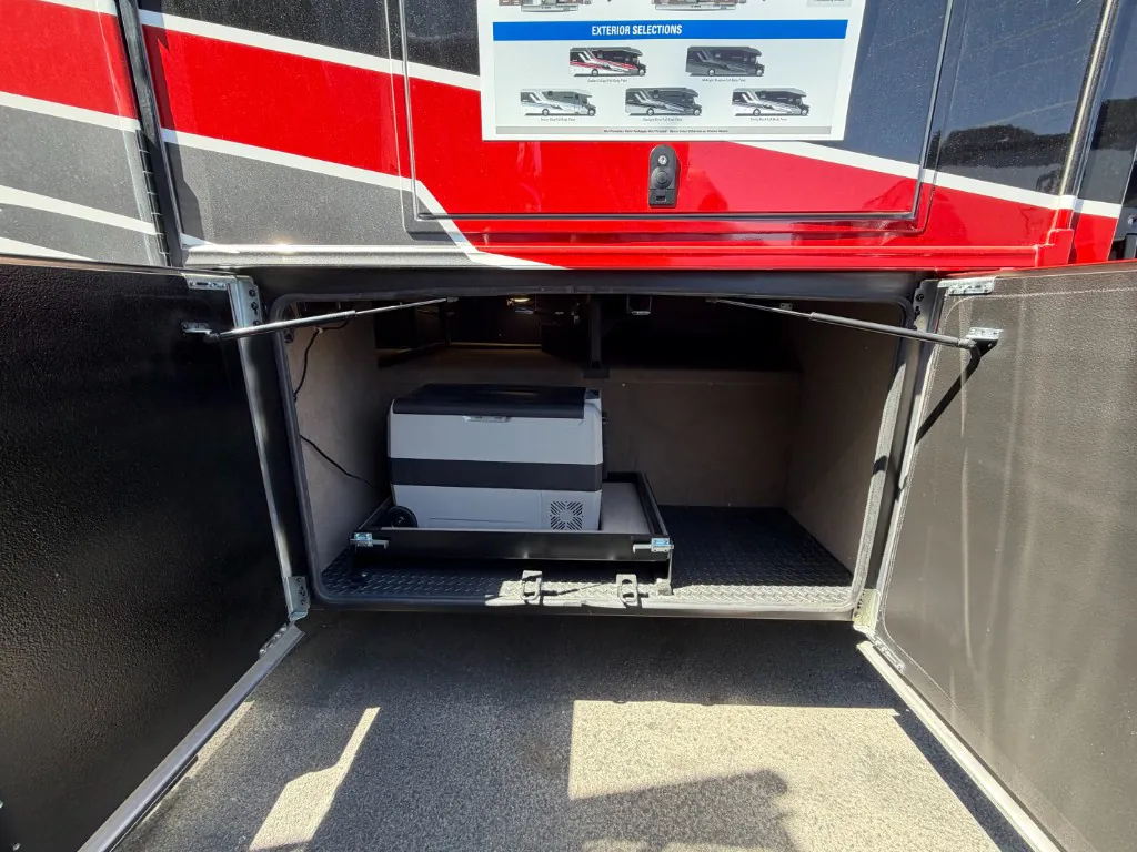 2027 Jayco Seneca 33J dealer photo 6 from Blue Compass RV