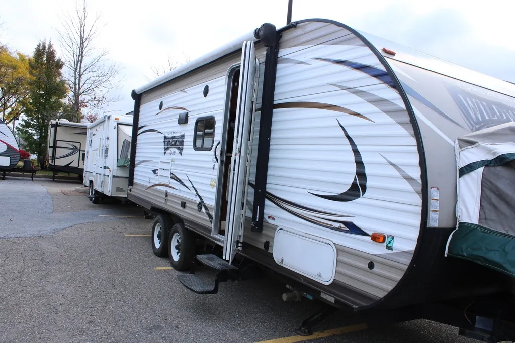 2017 Forest River Wildwood X-Lite 230BHXL - Photo 3
