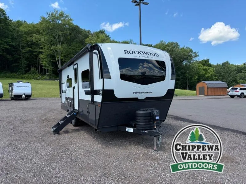 2027 Forest River Rockwood Mini Lite 2513S - Photo 2