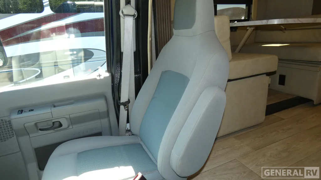 2024 NeXus RV Viper 29V, Photos photo 12