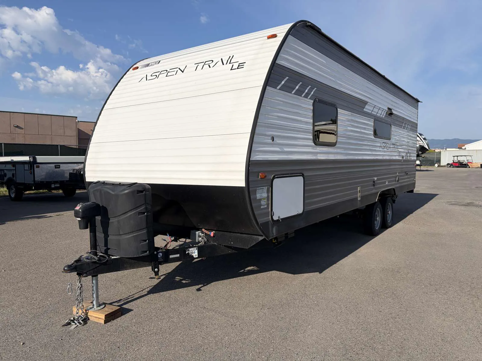 2023 Dutchmen Aspen Trail 24BHWE dealer photo 3 from Rangitsch Brothers