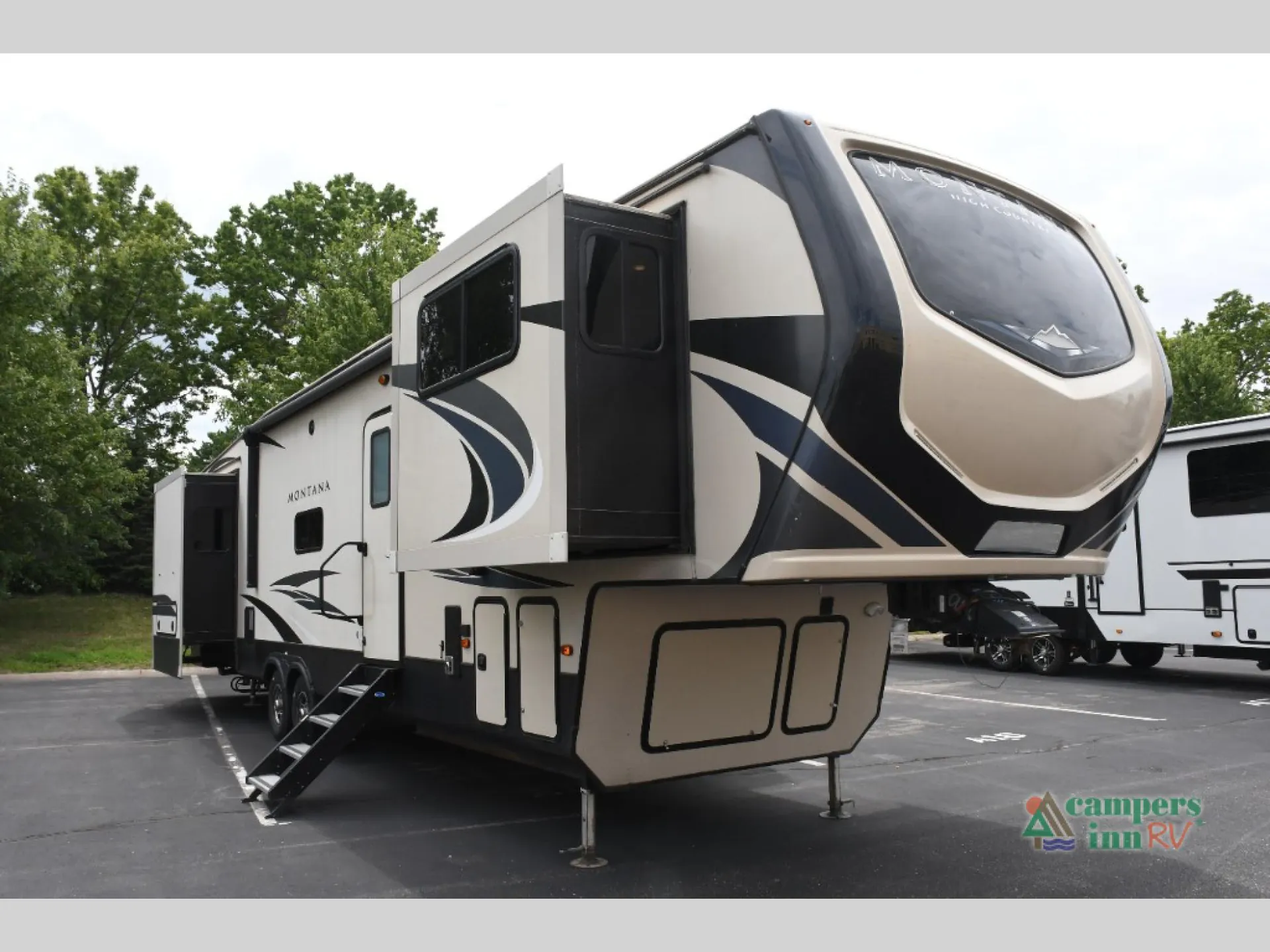 2019 Keystone Montana High Country 377FL - Photo 4