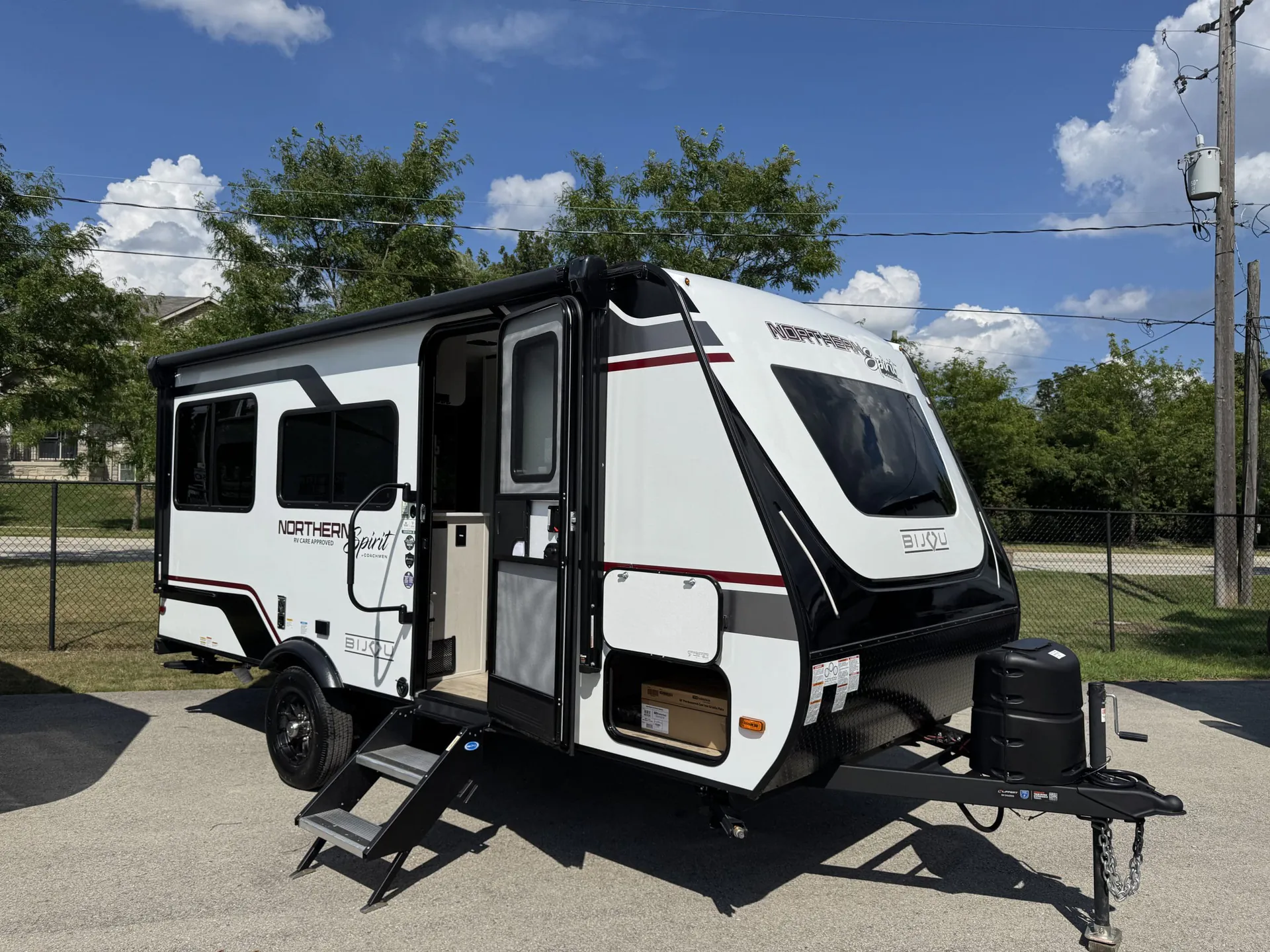 2027 Coachmen Northern Spirit Bijou 16RDB - Photo 2