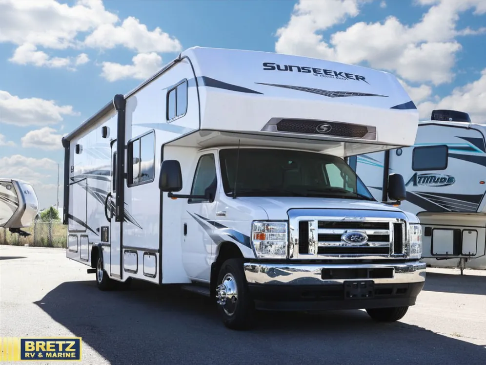 2024 Forest River Sunseeker Classic 2860DS - Photo 2