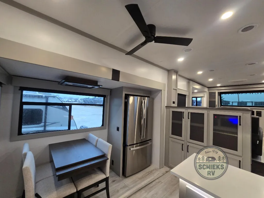 2025 Keystone Montana High Country 377FL, Photos photo 15