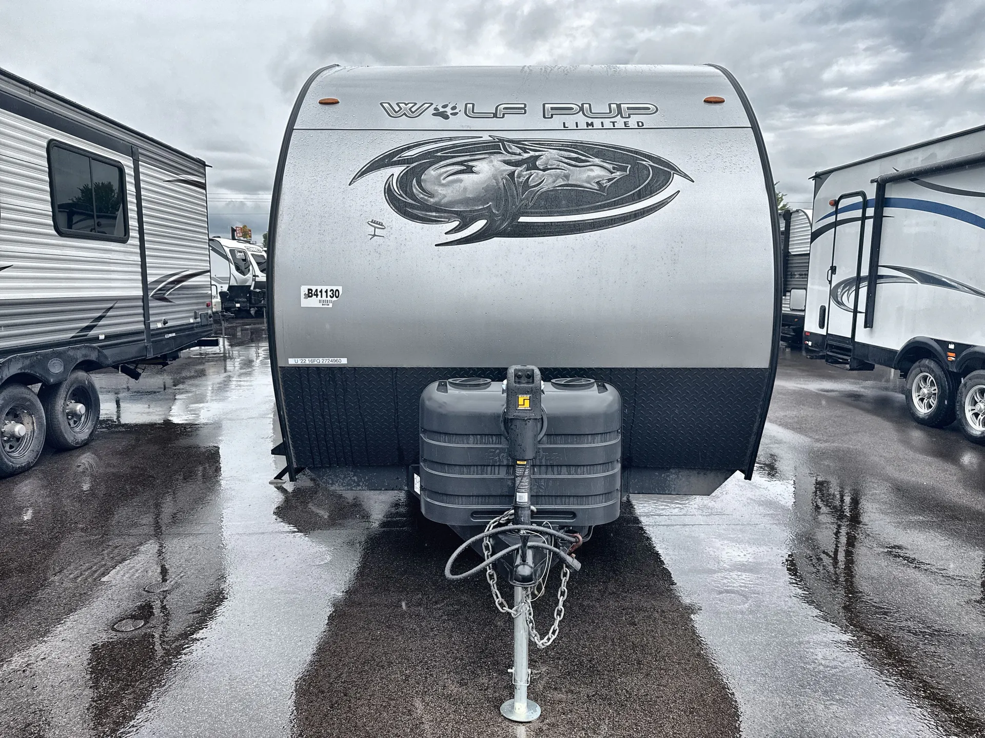 2022 Forest River Cherokee Wolf Pup 16FQ — front