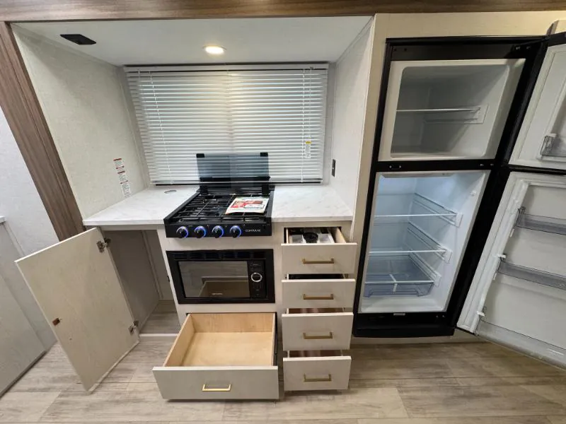 2026 Forest River Vibe Extreme Lite 2500CK, Photos photo 5